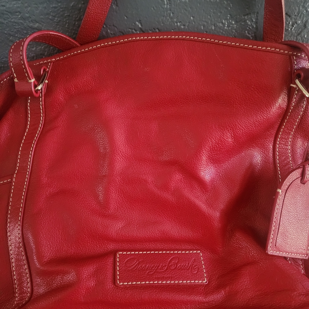 Dooney and bourke tote